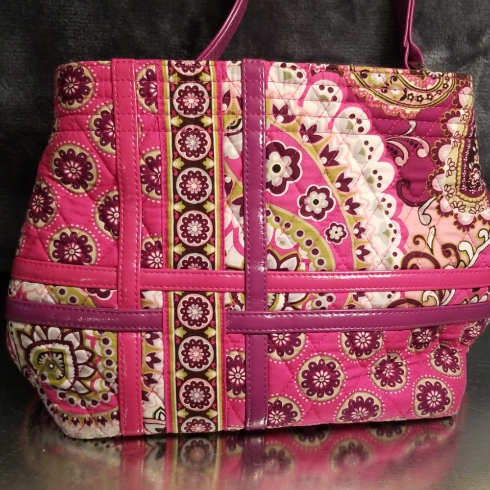 Vera Bradley Purple/Pink Paisley Bag EUC